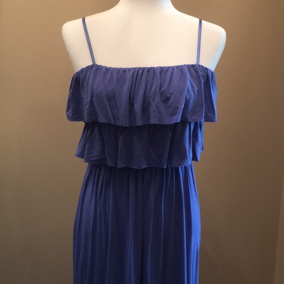 ✨✨Beautiful Shade of Blue Maxi Dress - Picture 2 of 8